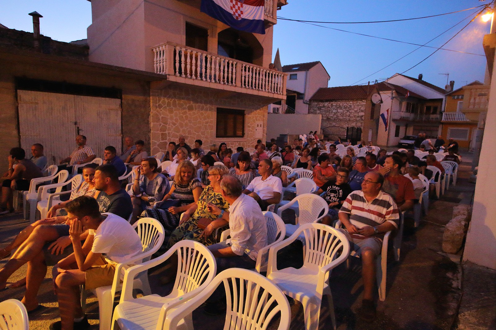 Zuhra i Drele nasmijali Bibinjce do suza