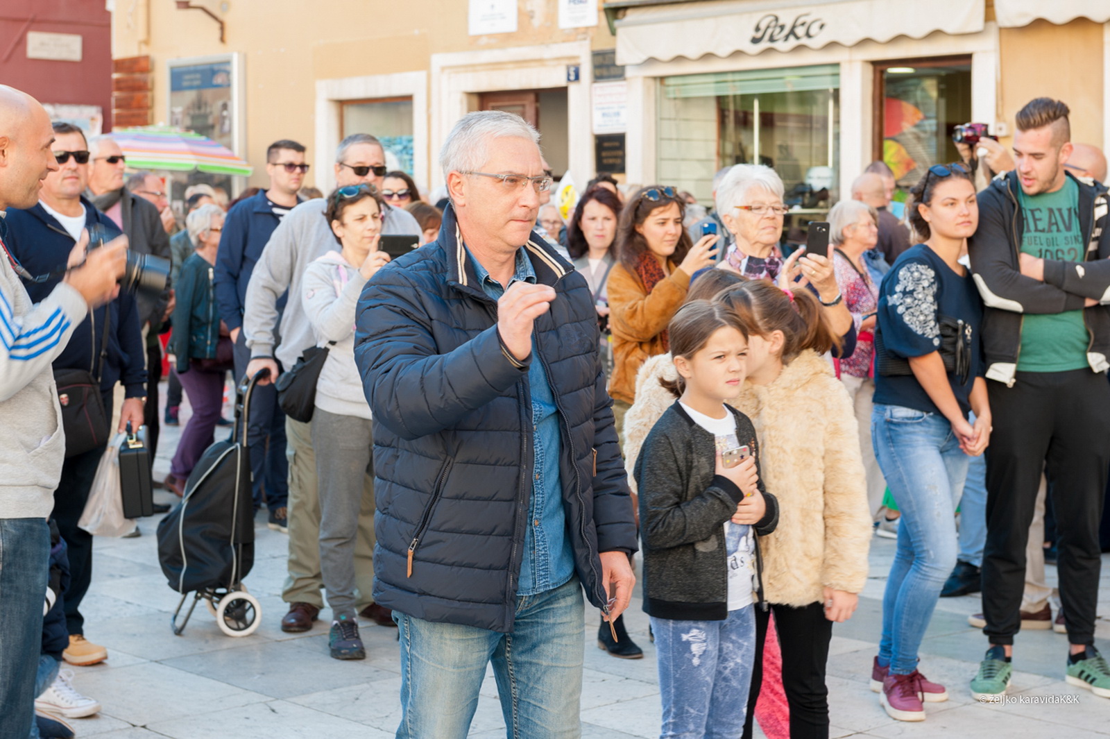Jer glazba pokreće: Gradska glazba i puhači GB škole Bersa na Narodnom trgu Jer glazba pokreće: Gradska glazba i puhači GB škole Bersa na Narodnom trgu