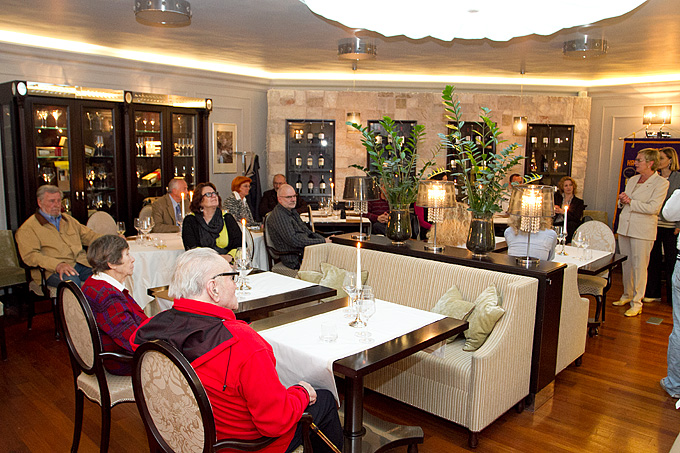 Lions club Zadar dodijelio zahvalnice umjetnicima, foto: Leo Banic Lions club Zadar dodijelio zahvalnice umjetnicima, foto: Leo Banic