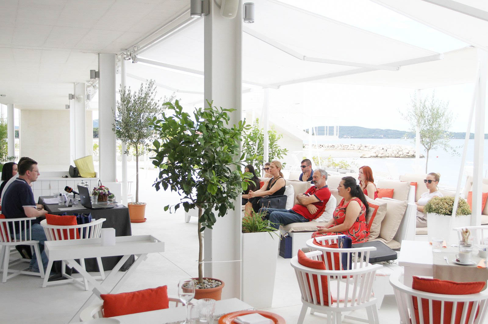 Turistička zajednica općine Bibinje predstavila mobilnu aplikaciju “Visit Bibinje” Turistička zajednica općine Bibinje predstavila mobilnu aplikaciju “Visit Bibinje”