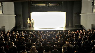 Plesna udruga Gesta: Božićni šoping u SuperOvoj, Foto: Željko Karavida Plesna udruga Gesta: Božićni šoping u SuperOvoj, Foto: Željko Karavida