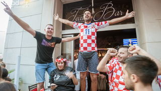 Navijačko ludilo u Zadru za vrijeme i nakon finala Svjetskog prvenstva Navijačko ludilo u Zadru za vrijeme i nakon finala Svjetskog prvenstva