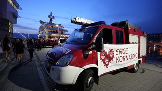 Rijeka: građani i vatrogasci odali počast vatrogascima stradalim prije 10 godina na Kornatima Rijeka: građani i vatrogasci odali počast vatrogascima stradalim prije 10 godina na Kornatima