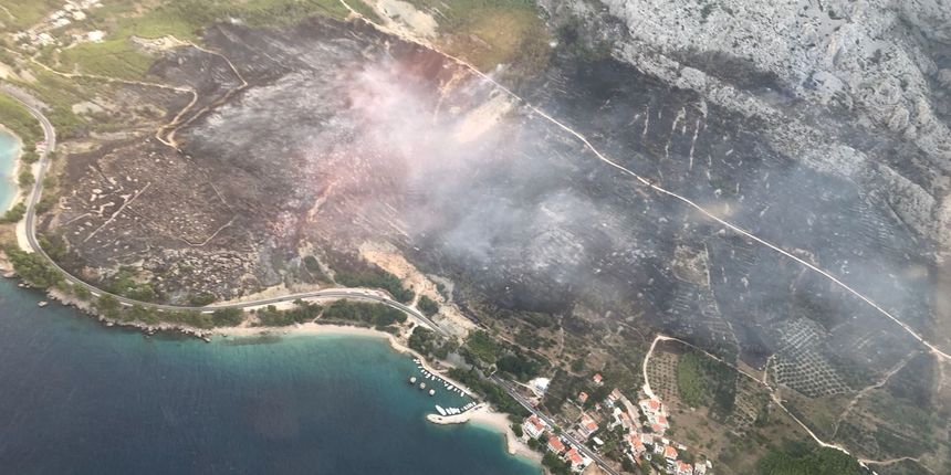 Požar: Lokva Rogoznica, Omiš