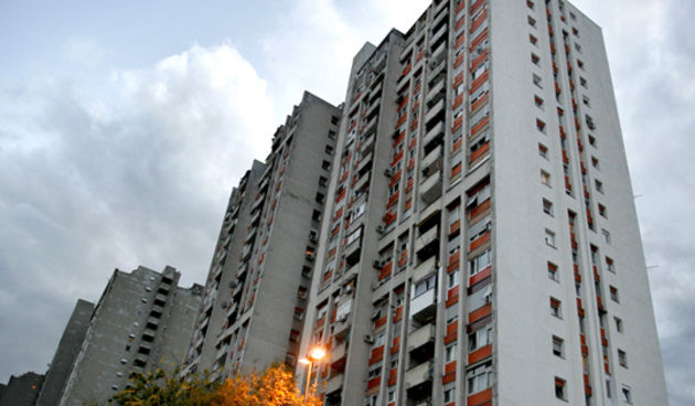 Zagreb, 291008. Ulica Brace Domany. Tema za nekretnine o prednostima i manama stanovanja u neboderima. Foto: Biljana Gaurina / CROPIX