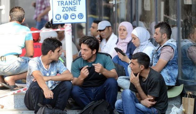Izbjeglice i imigranti na željezničkom kolodvoru Keleti ulicama Budimpešte, Photo: Marko Jurinec/PIXSELL
