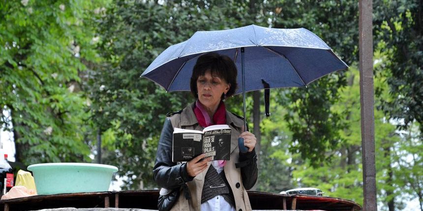 Noć knjige – Čitanje poezije u parku, foto: Iva Perinčić Noć knjige – Čitanje poezije u parku, foto: Iva Perinčić