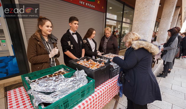 Đir po gradu, petak 24. studenog 2017. – Dan Grada Zadra. Zadarski pjat