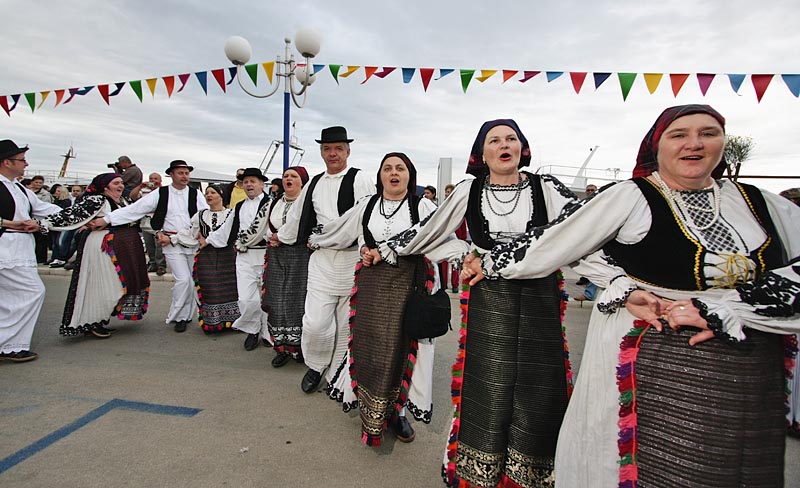 5. Eno-eko-gastro-etno stol (foto: Marin Gospić)