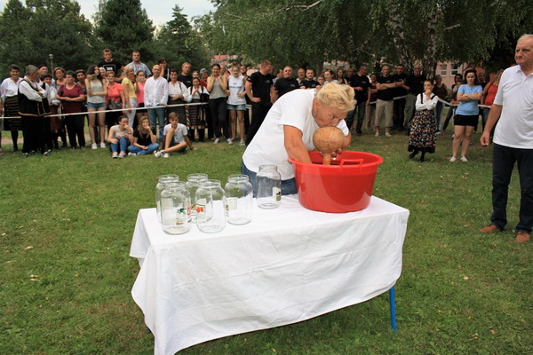 Seoska olimpijada i Smotra folklora u Ličkom Osiku. Foto: Marko Mane Ledenko