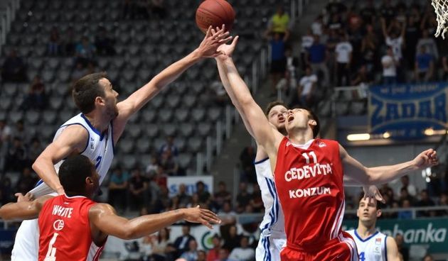 Dvorana Krešimir Ćosić: 5. kolo A-1 lige za prvaka: KK Zadar – KK Cedevita 57-67. Photo: Dino Stanin/PIXSELL