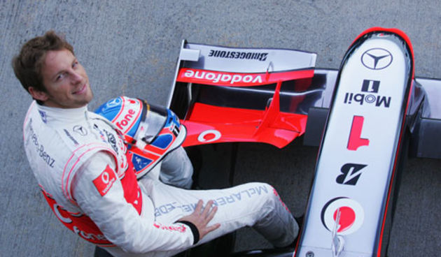 Alonso prvi put za volanom Ferrarija, Button za volanom McLarena