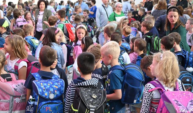 Počela nova školska godina, školarci