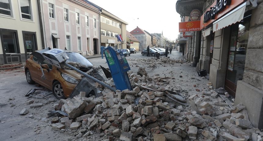 Posljedice razornog potresa u Sisku Posljedice razornog potresa u Sisku