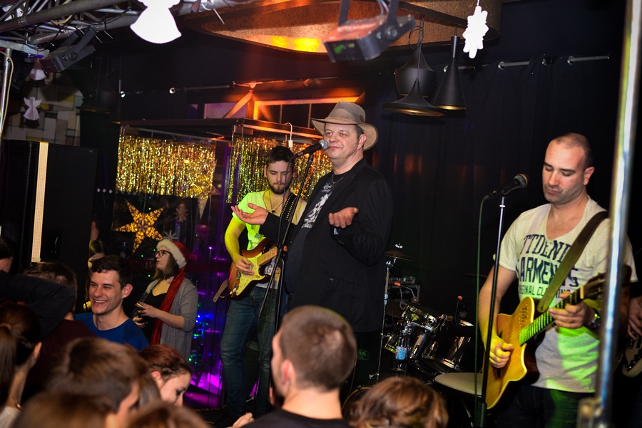Božićni koncert Marijana Bana i Diktatora u Maraschino baru