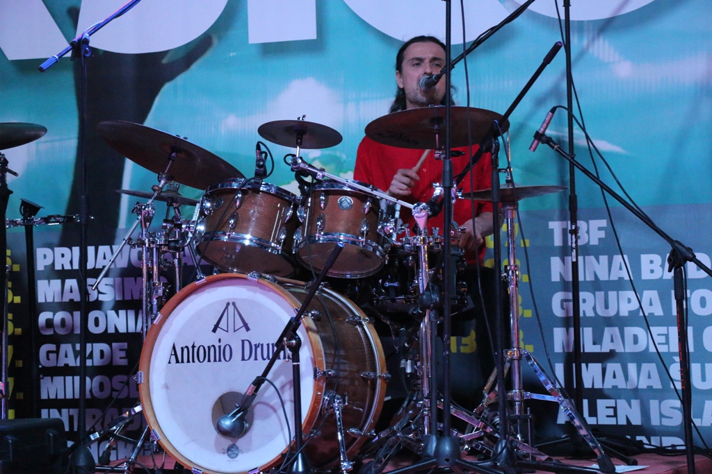 Massimo održao koncert na Viru Massimo održao koncert na Viru