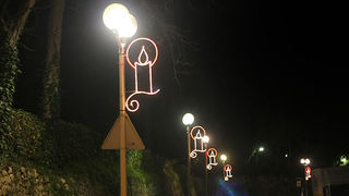 Božićni ukrasi u Zadru Božićni ukrasi u Zadru