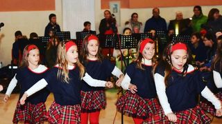 Novalja: Manifestacija “Naš otok pjeva pleše i svira”