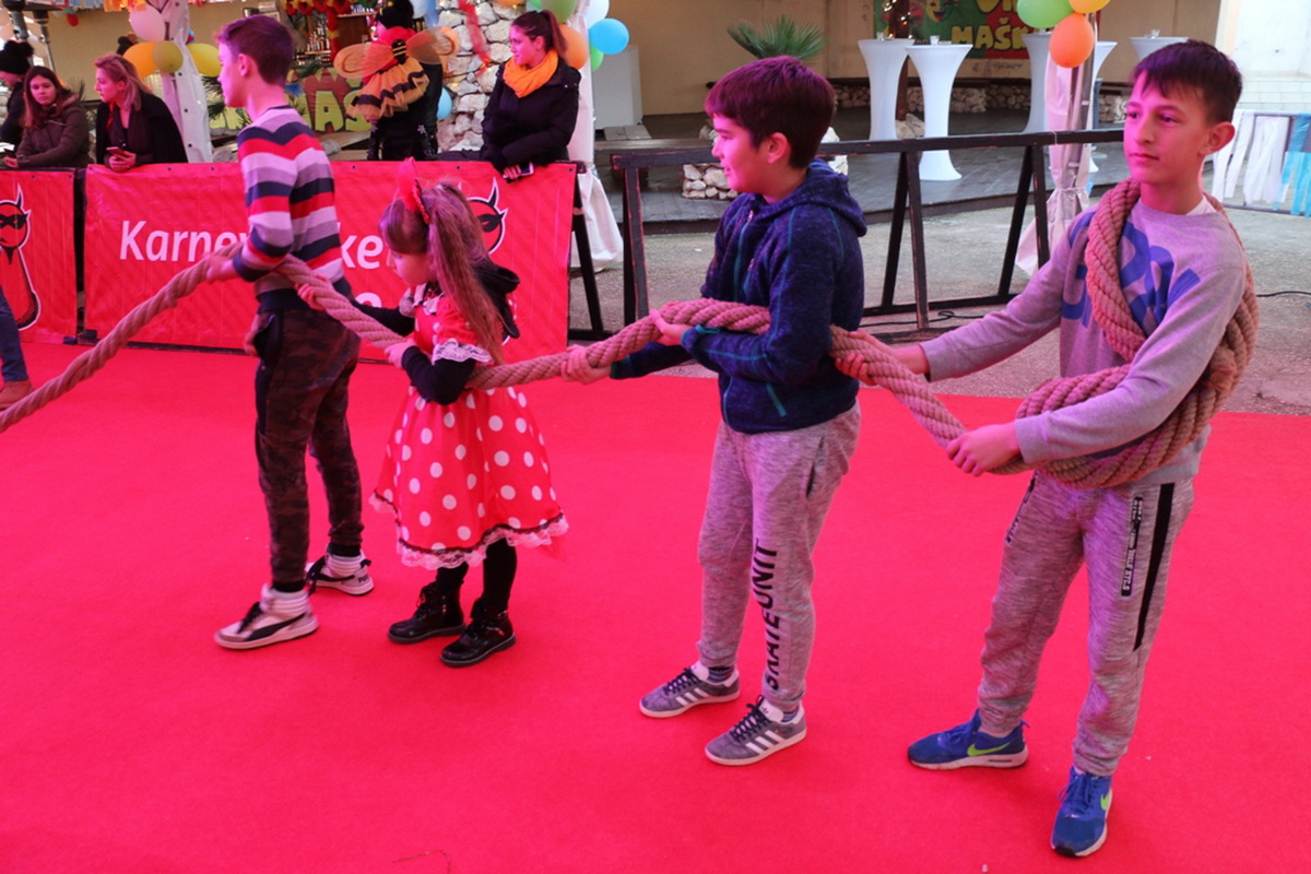 Karnevalske igre: Slovenski “lopovi” odnijeli pregršt zlata s Vira