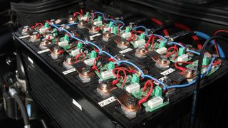 03.04.2014., Zadar – U Solarnom centru na Putu Murvice prezentirano je vozilo koje pokrece iskljucivo elektricna energija. Automobil su u cetiri mjeseca rada napravili ucenici Strukovne skole Vice Vlatkovica Valentino Raspovic, Andjelo Pastuovic i Toni 03.04.2014., Zadar – U Solarnom centru na Putu Murvice prezentirano je vozilo koje pokrece iskljucivo elektricna energija. Automobil su u cetiri mjeseca rada napravili ucenici Strukovne skole Vice Vlatkovica Valentino Raspovic, Andjelo Pastuovic i Toni