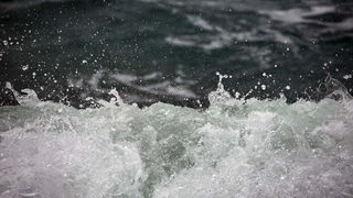 Kiteri i surferi uživali u jakom jugu