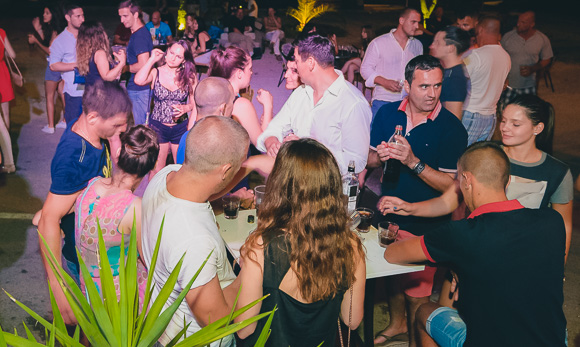 Turanjska fešta u Menfisto baru, 16.7.2015. (foto: Ivan Toman) Turanjska fešta u Menfisto baru, 16.7.2015. (foto: Ivan Toman)