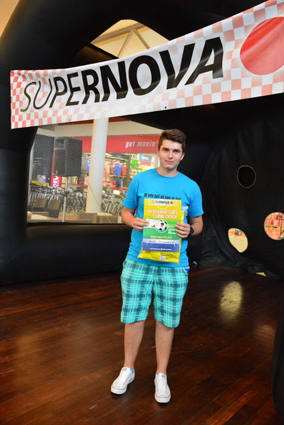 Supernova: Nogometno ludilo i izvlačenje dobitnika automobila Audi A1 Supernova: Nogometno ludilo i izvlačenje dobitnika automobila Audi A1