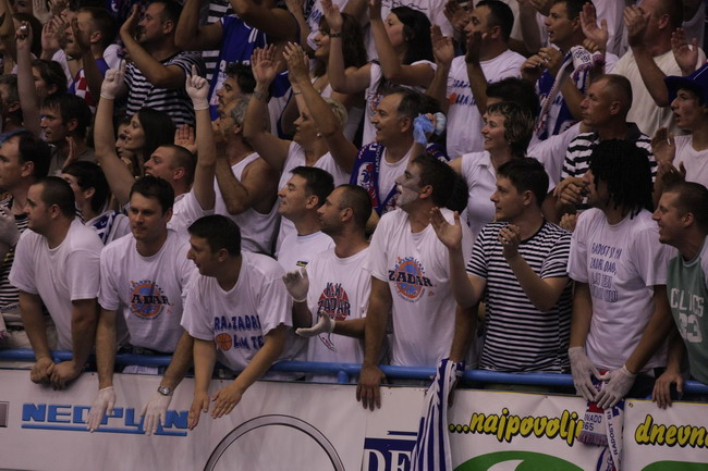 Jazine i Tornado: Prvaci za sva vremena!