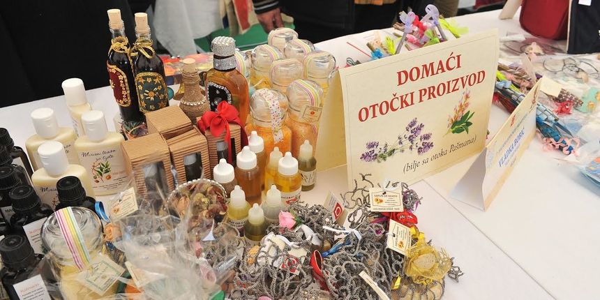 Sajam otočnih proizvoda u Tkonu Sajam otočnih proizvoda u Tkonu