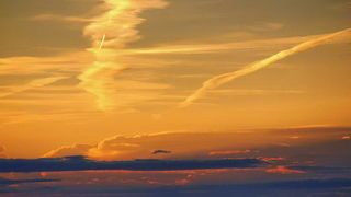 Punta Skala: Sunce tone u beskraj valova