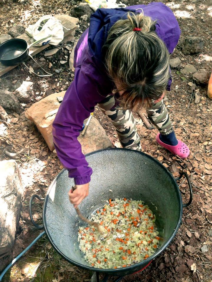 Obnova skloništa na Vlaškom gradu, foto: PD Paklenica Obnova skloništa na Vlaškom gradu, foto: PD Paklenica