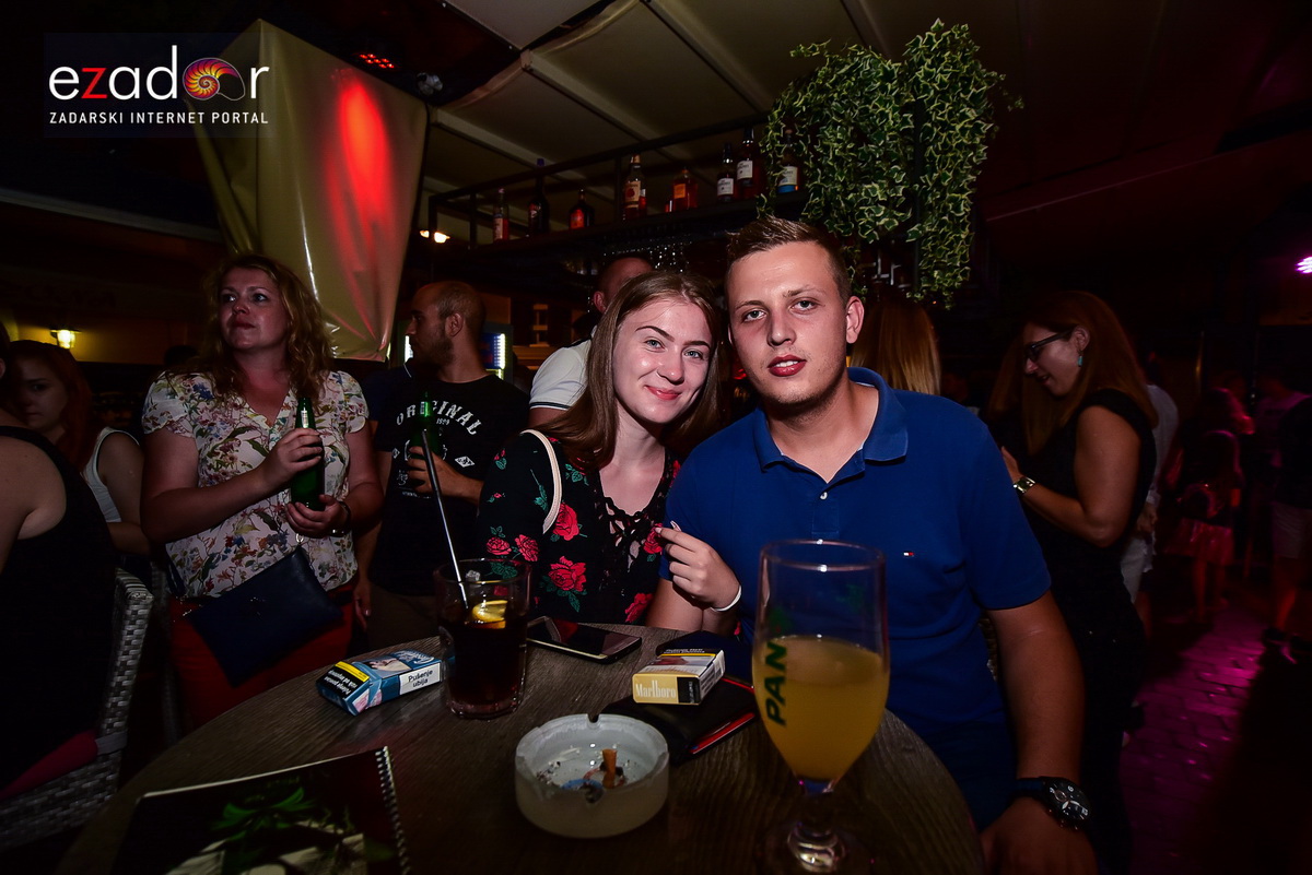 Domenica @ Kult Caffebar