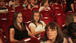 Image 888165 (auto) Image 888165 (auto)