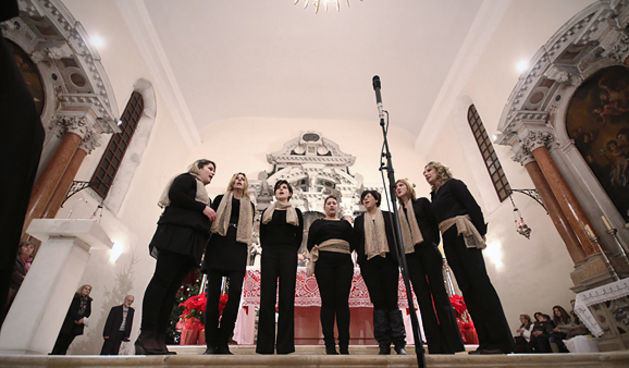 Božićni klapski koncert u crkvi Sv. Frane (foto:Saša Čuka)