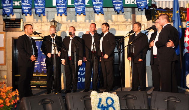 Klapa Kožino na Omiškom festivalu klapa
