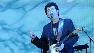 Split, 180311.
Spaladium Arena.
Koncert Bajaga u splitskoj Spaladium Areni ispunio je ocekivanja i dvorana je bila gotovo puna.
Foto: Paun Paunovic / CROPIX Split, 180311.
Spaladium Arena.
Koncert Bajaga u splitskoj Spaladium Areni ispunio je ocekivanja i dvorana je bila gotovo puna.
Foto: Paun Paunovic / CROPIX