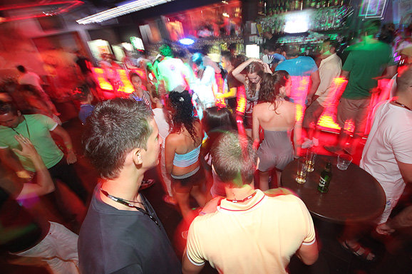 Axe Excite Party u Maraschino baru (foto:Saša Čuka)