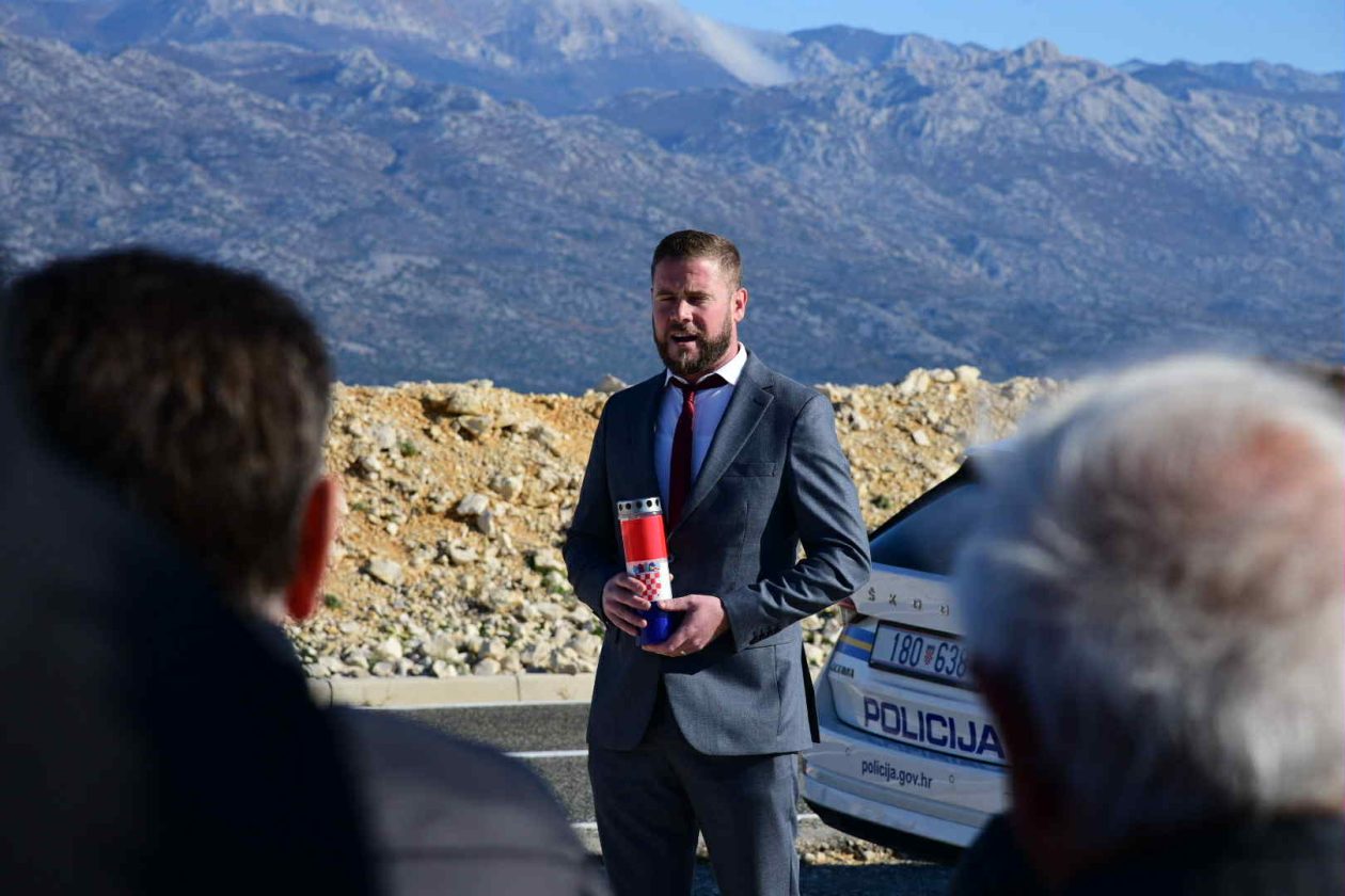 Obilježena 34. godišnjica obrane Paškog mosta Obilježena 34. godišnjica obrane Paškog mosta