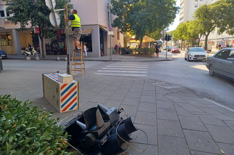 Postavljaju se novi semafori kod Male pošte semafor mala posta