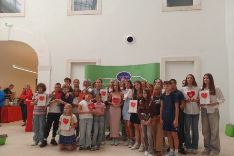 1000066356 1000066356