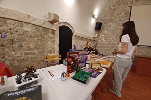 Hobby lobby sajam studentski klub AIESEC Roko Mandic Knjigozemska Bozo Lerotic Hobby lobby sajam studentski klub AIESEC Roko Mandic Knjigozemska Bozo Lerotic