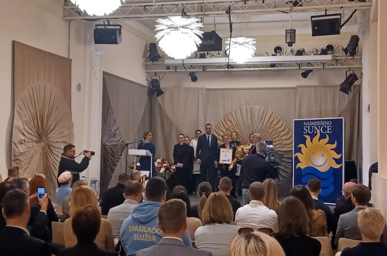 Taverna, Guam i Luzarija među najboljima: Dodijeljene nagrade “Nasmiješeno sunce” Taverna, Guam i Luzarija među najboljima: Dodijeljene nagrade “Nasmiješeno sunce”