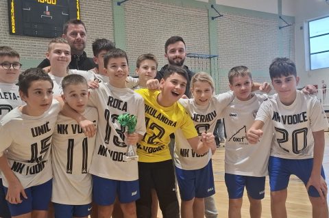 Cataleya indoor cup: Dječacima Abecede i Vodica pobjednički pehari