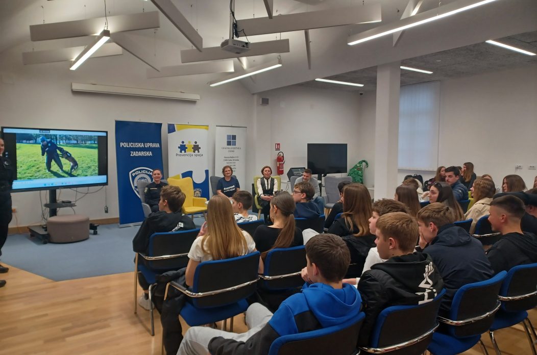 policija edukacija steam tjedan