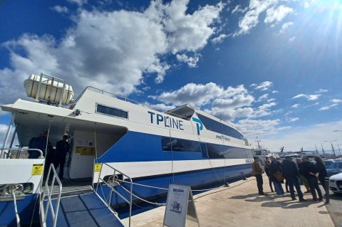 Sveučilište u Zadru u utorak, 17. ožujka, na katamaranu TP Line-a „Anastazija“ u Gradskoj luci Zadar predstavlja knjigu „Hrvatski otoci – uvod u nesologiju“. Sveučilište u Zadru u utorak, 17. ožujka, na katamaranu TP Line-a „Anastazija“ u Gradskoj luci Zadar predstavlja knjigu „Hrvatski otoci – uvod u nesologiju“.
