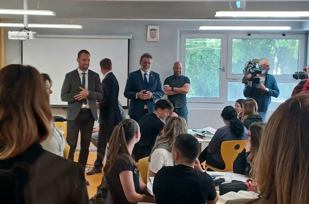 Ministar Fuchs  medicinska skola