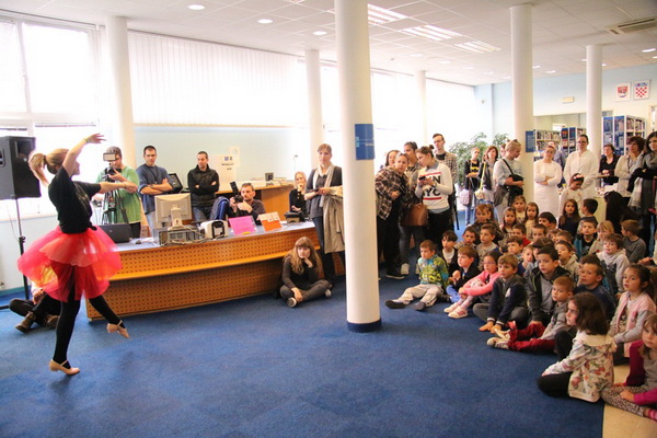 Svečano otvorena manifestacija “Zadar čita 2016”