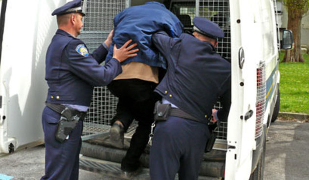 Privođenje (Foto: FaH)