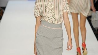 Midi suknje (foto: Vogue.co.uk)