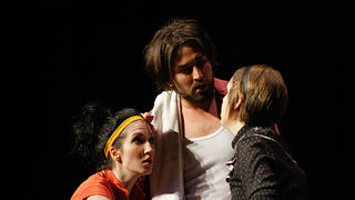 Zadarska Noć kazališta – “Teštament” (foto:Saša Čuka) Zadarska Noć kazališta – “Teštament” (foto:Saša Čuka)